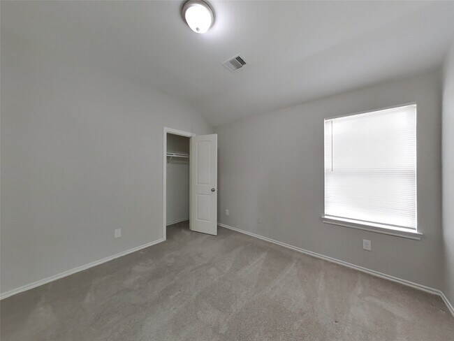 Building Photo - 1411 Seagler Pond Ln