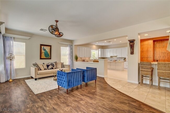 Building Photo - 209 Surtees Point St