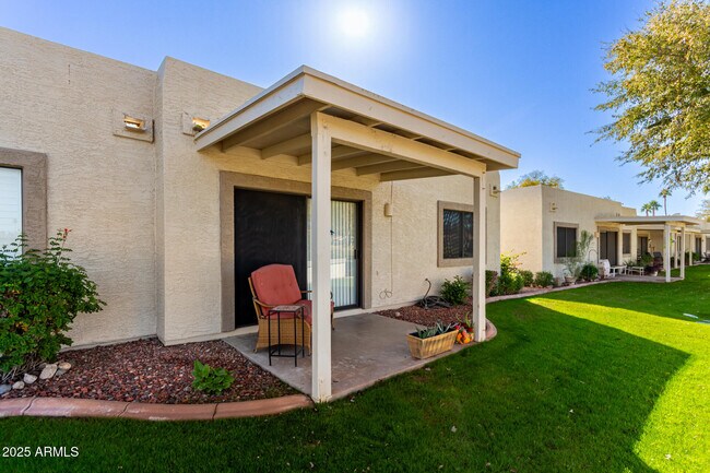 Building Photo - 9264 W Morrow Dr