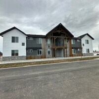 Building Photo - New 2 Bedroom 2 bathroom Teton Peak Flats ...
