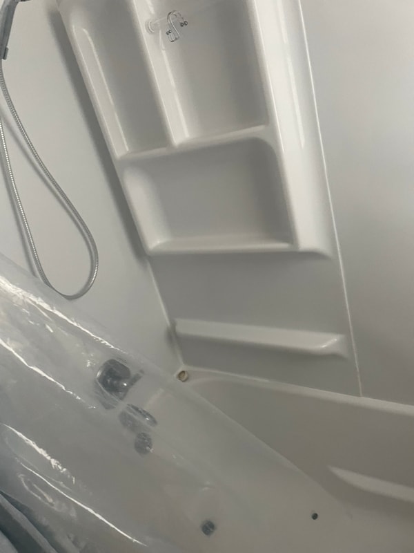 Building Photo - 215 W 2nd St