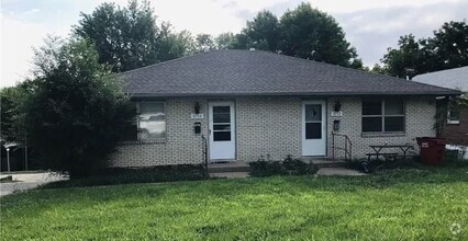 Building Photo - 2712 Englewood Terrace