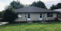 Building Photo - 2712 Englewood Terrace
