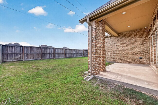 Building Photo - 2107 Cinnamon Teal Cir
