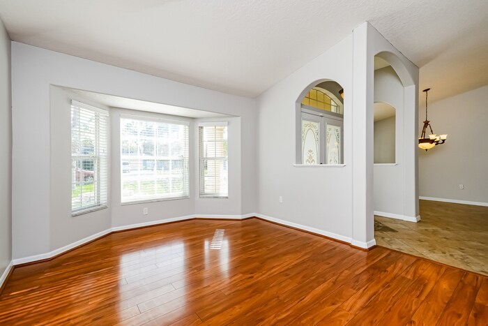 Building Photo - 1012 Heron Ct