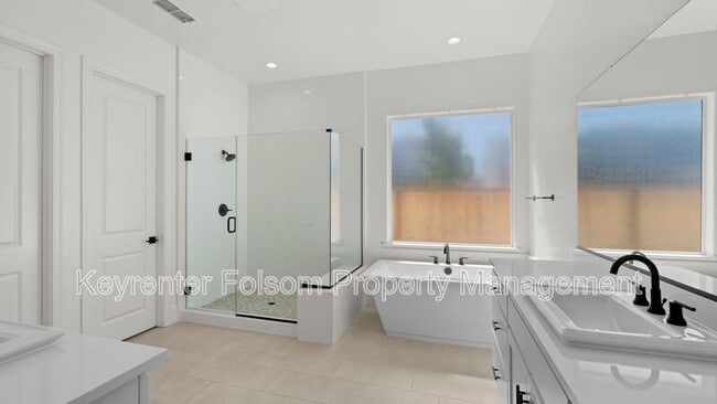 Building Photo - 3840 Fletcher Peak Cir