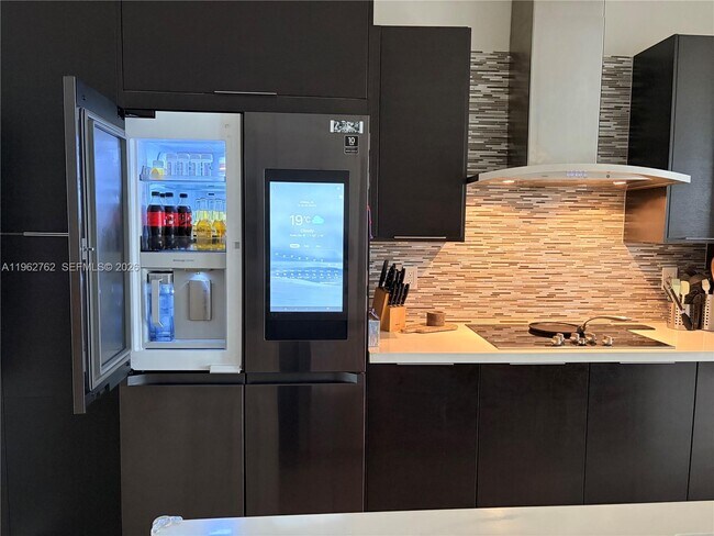 Building Photo - 10416 NW 66th St