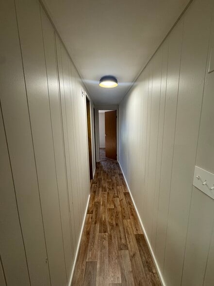 Building Photo - 7485 Sturrock Rd