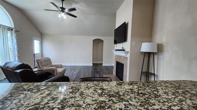 Building Photo - 4903 Spring Showers Ct