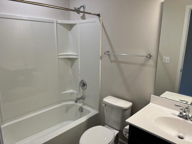 Building Photo - 1108 Meadow Run