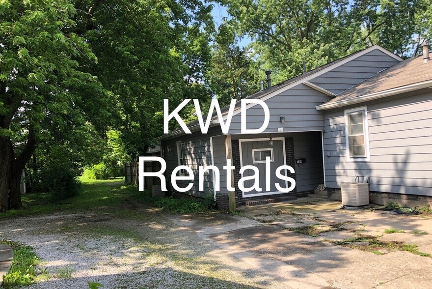 Building Photo - 129 Green Acre Dr