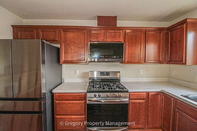 Building Photo - 14622 4th Ave W