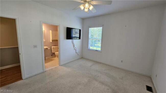 Building Photo - 7235 Dursley Ct