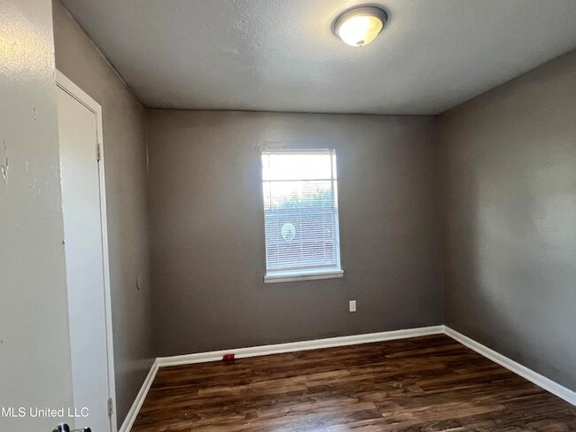 Building Photo - 11520 Klein Rd