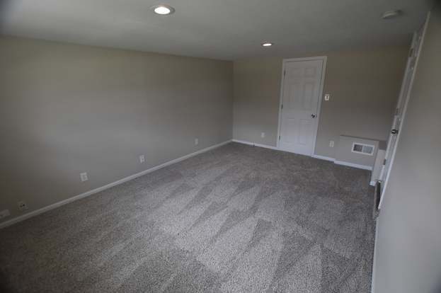 Building Photo - 1902 Burry Cir Dr