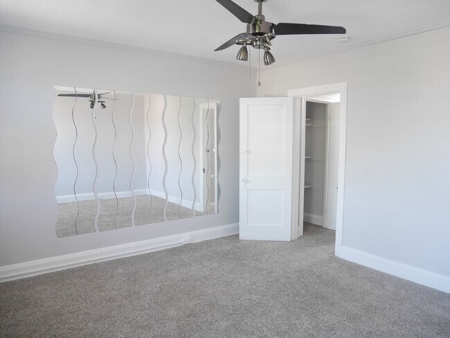 Building Photo - Charming Home in the Heart of Baltimore!