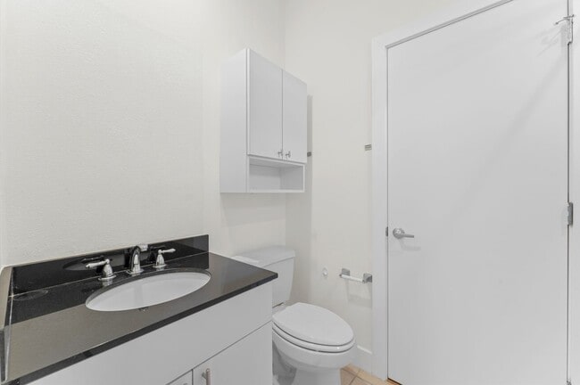 Building Photo - 4302 Spencer St