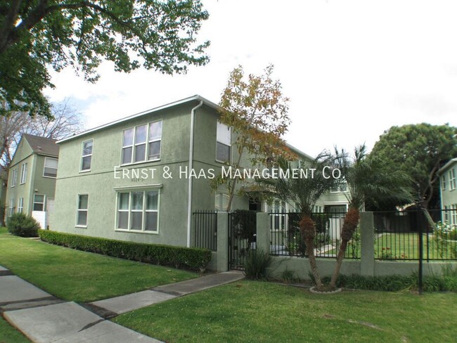 Building Photo - 4531 N Banner Dr