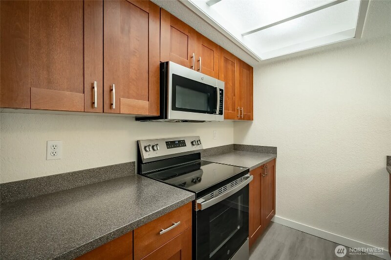 Building Photo - 12617 NE 130th Way