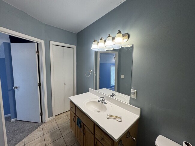 Building Photo - 1518 Park Ave