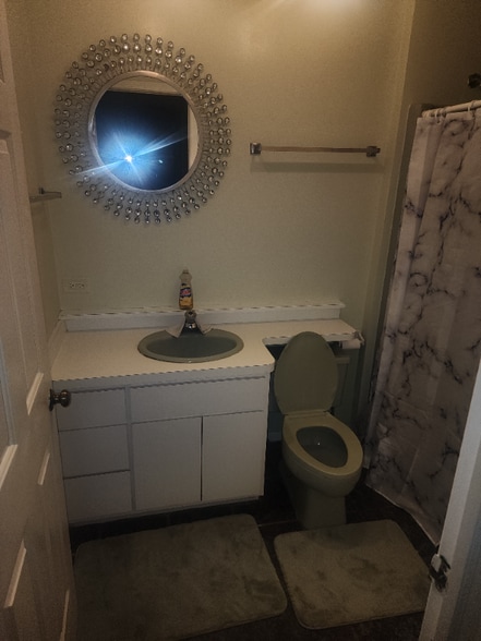 Building Photo - 12832 Mozart St