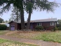 Building Photo - 1235 NW 27th St