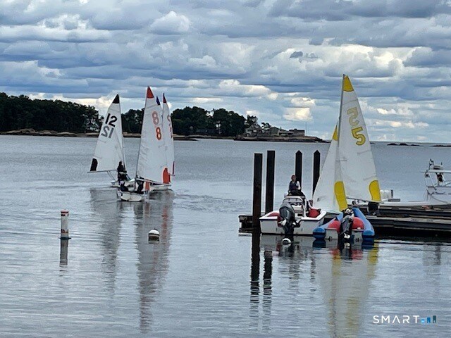 Building Photo - 225 Clark Ave