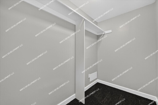 Building Photo - 16836 Rutherford St