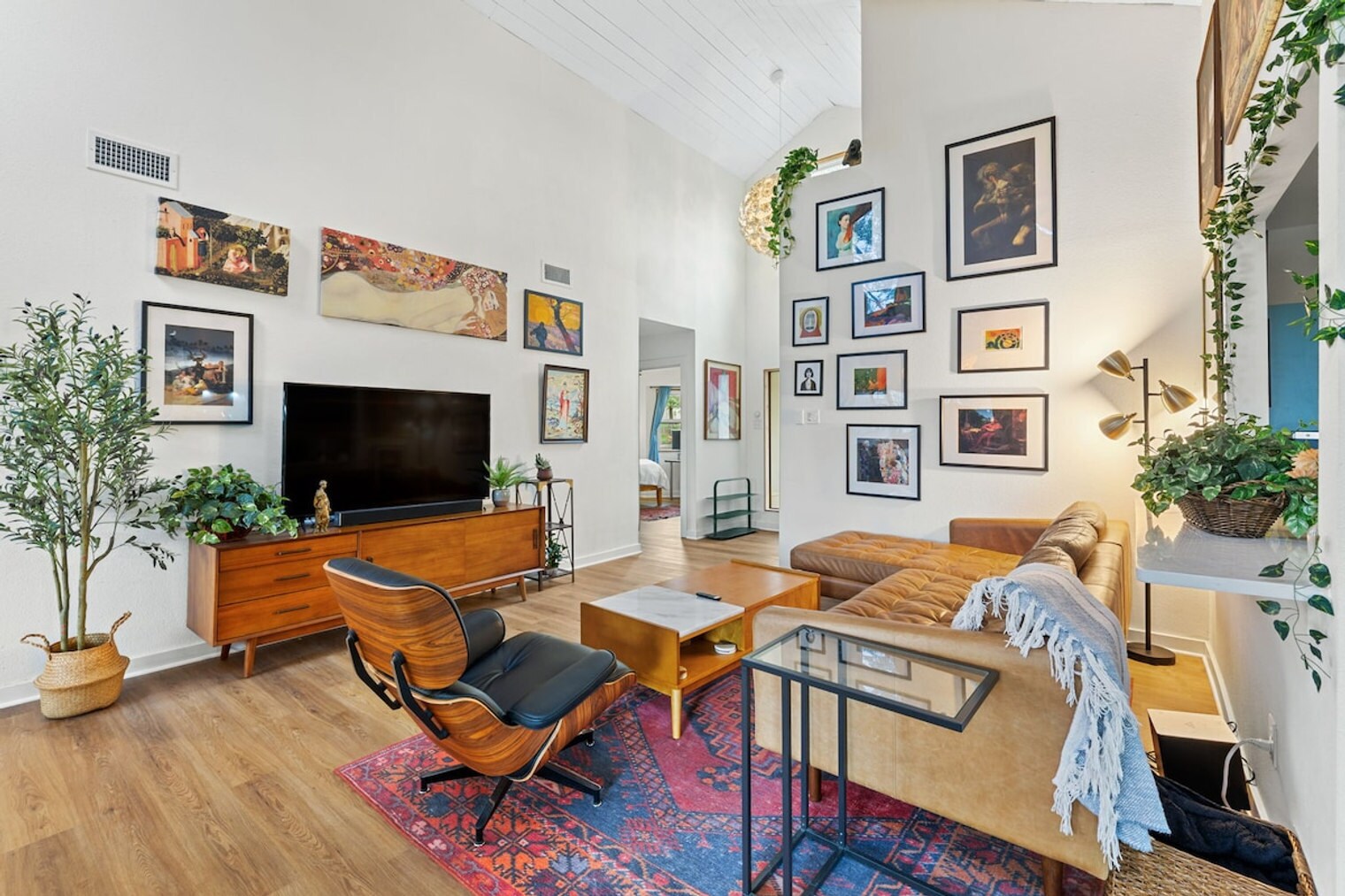 Building Photo - 4901 Howden Cir