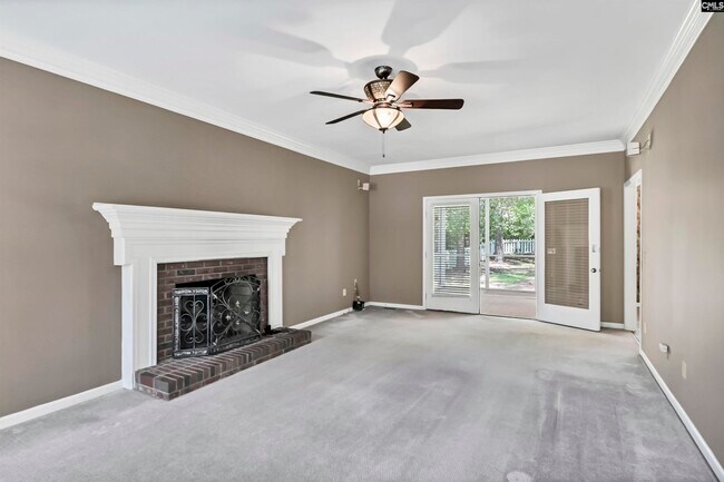 Building Photo - 1100 Woodtree Ct