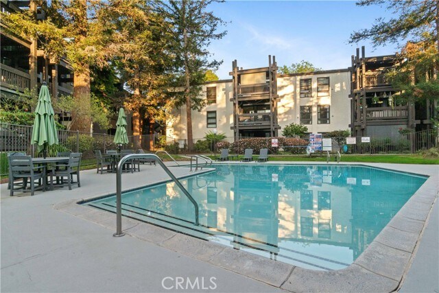 Building Photo - 8650 Gulana Ave