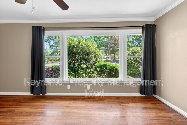 Building Photo - 3601 Normandy Rd