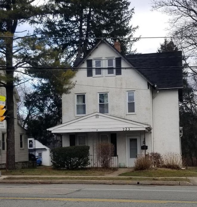 Building Photo - 723 Limekiln Pike