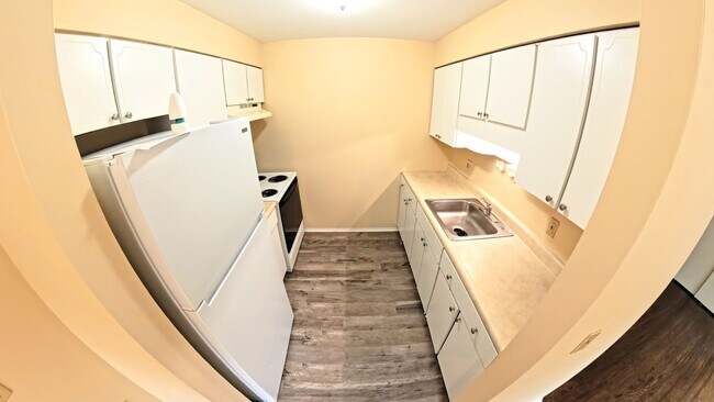 Building Photo - 146 Woodhill Dr
