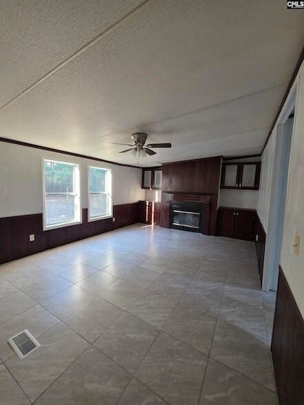 Building Photo - 135 Buckeye Ct