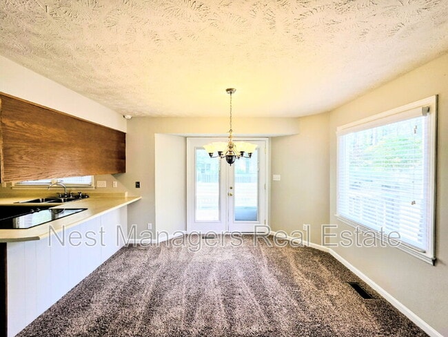 Building Photo - 5310 Ashby St