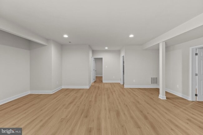 Building Photo - 9724 Centennial Meadows Ln
