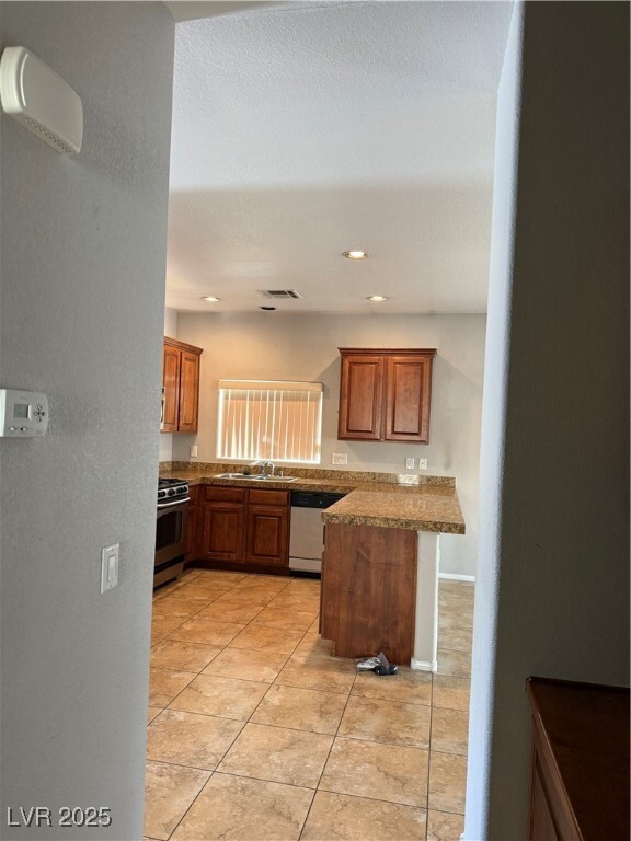 Building Photo - 3728 Pecos Park Ave