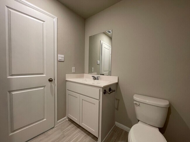 Building Photo - AVAILABLE NOW NEW CONSTRUCTION 3 BEDROOM 2...