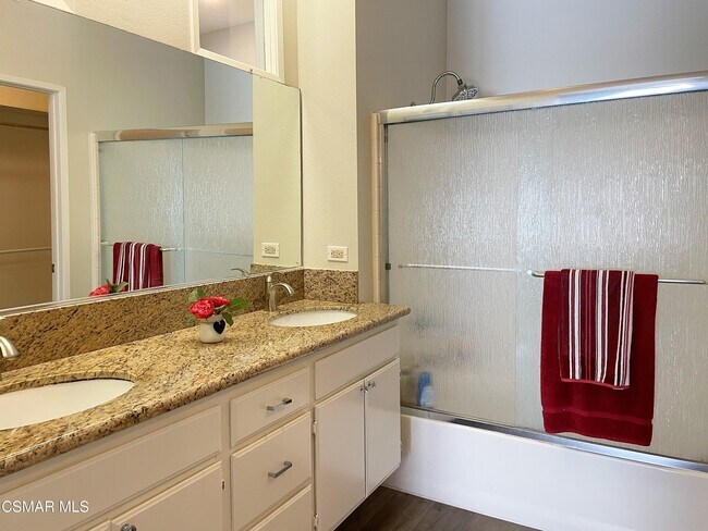 Building Photo - 4149 Flowerview Ct