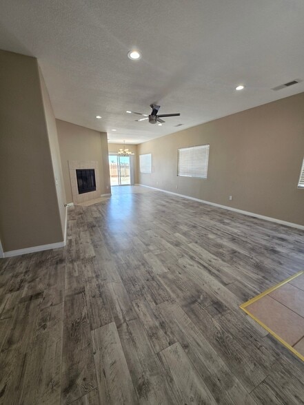 Building Photo - 8173 Viburnum Ave