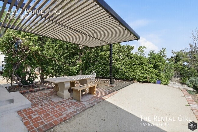 Building Photo - 4117 Barrett Rd