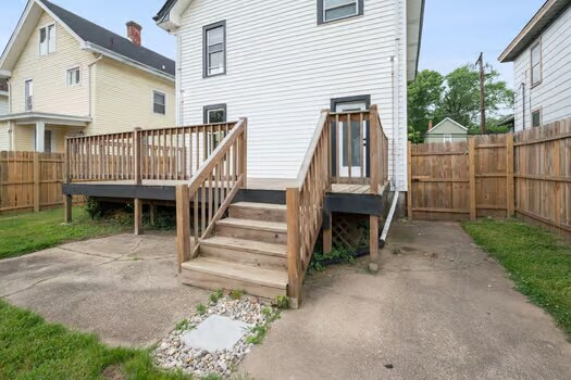 Building Photo - 5104 Kenwood Rd
