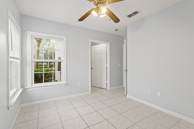 Building Photo - 6548 Swissco Dr