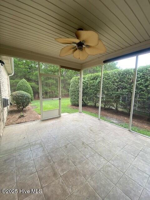 Building Photo - 1155 Lillibridge Dr