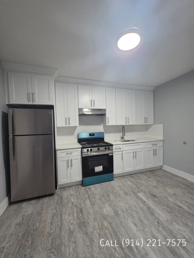 Building Photo - 30 Cliff St