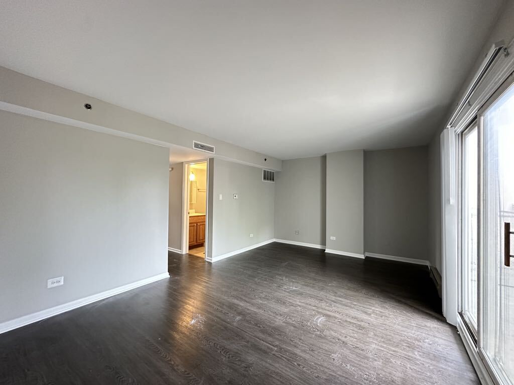 Building Photo - 4334 N Hazel St