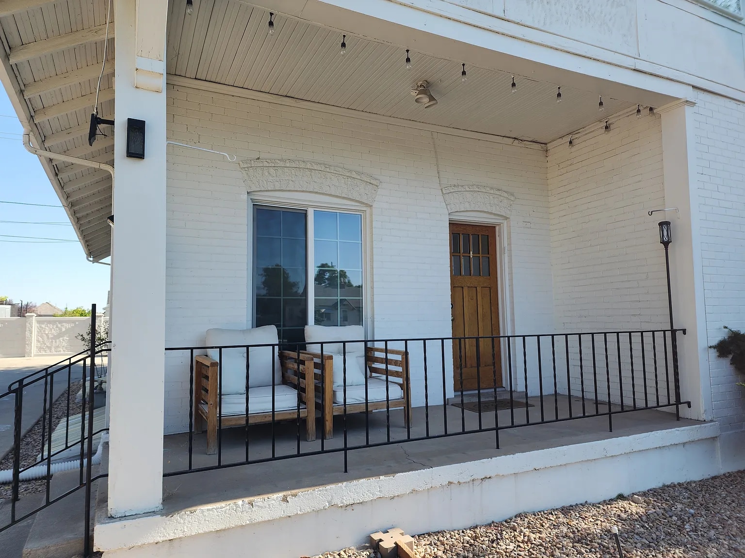 Building Photo - 163 W 400 S