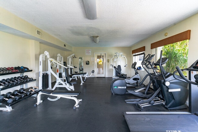 Building Photo - 2400 S Ocean Dr