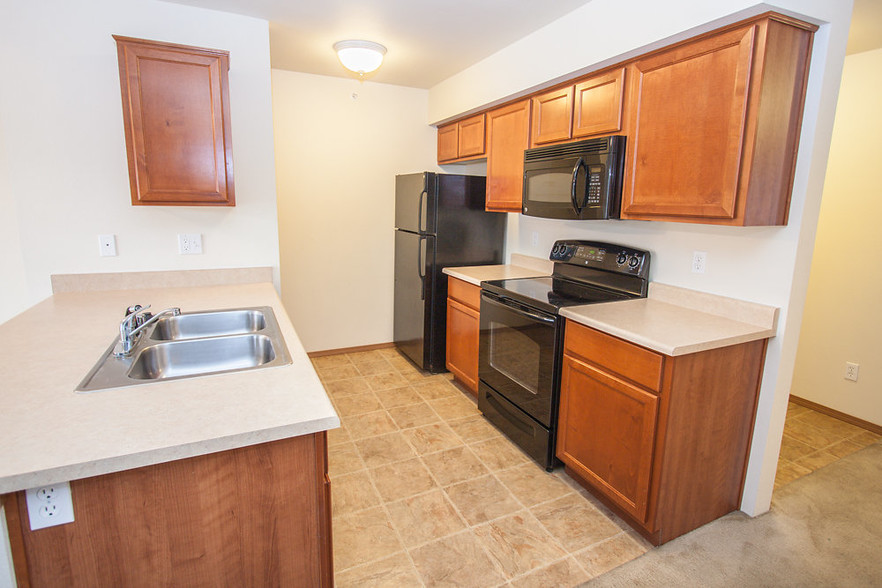 Kitchen - The Weston Apartments